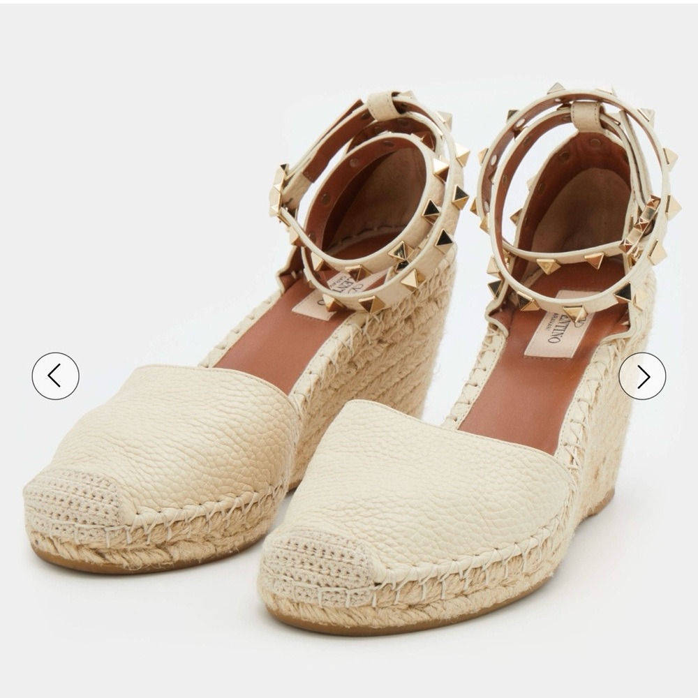 Valentino Garavani Rockstud Espadrille Wedge Sandal